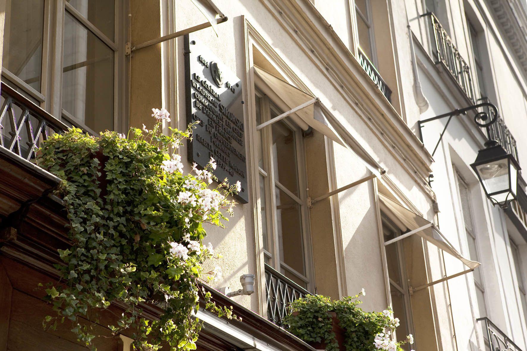 Hotel Du Danube Saint Germain 3*